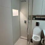 Stylish Renovated - Center